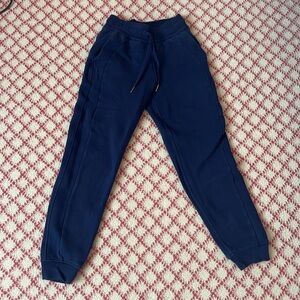 Lululemon High Rise Scuba Joggers (size 0)